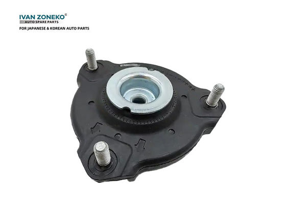 Le moteur de la suspension en caoutchouc est monté sur le support supérieur 54610-F2000.