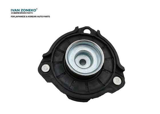 Le moteur de la suspension en caoutchouc est monté sur le support supérieur 54610-F2000.
